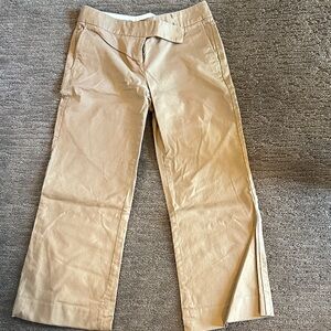 Express Women's Capris in Dark Tan - Classic Neutral